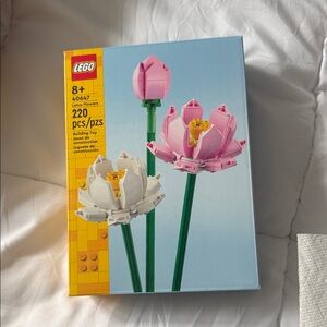 LEGO Lotus Flower Building Kit - Pink, White, and Green